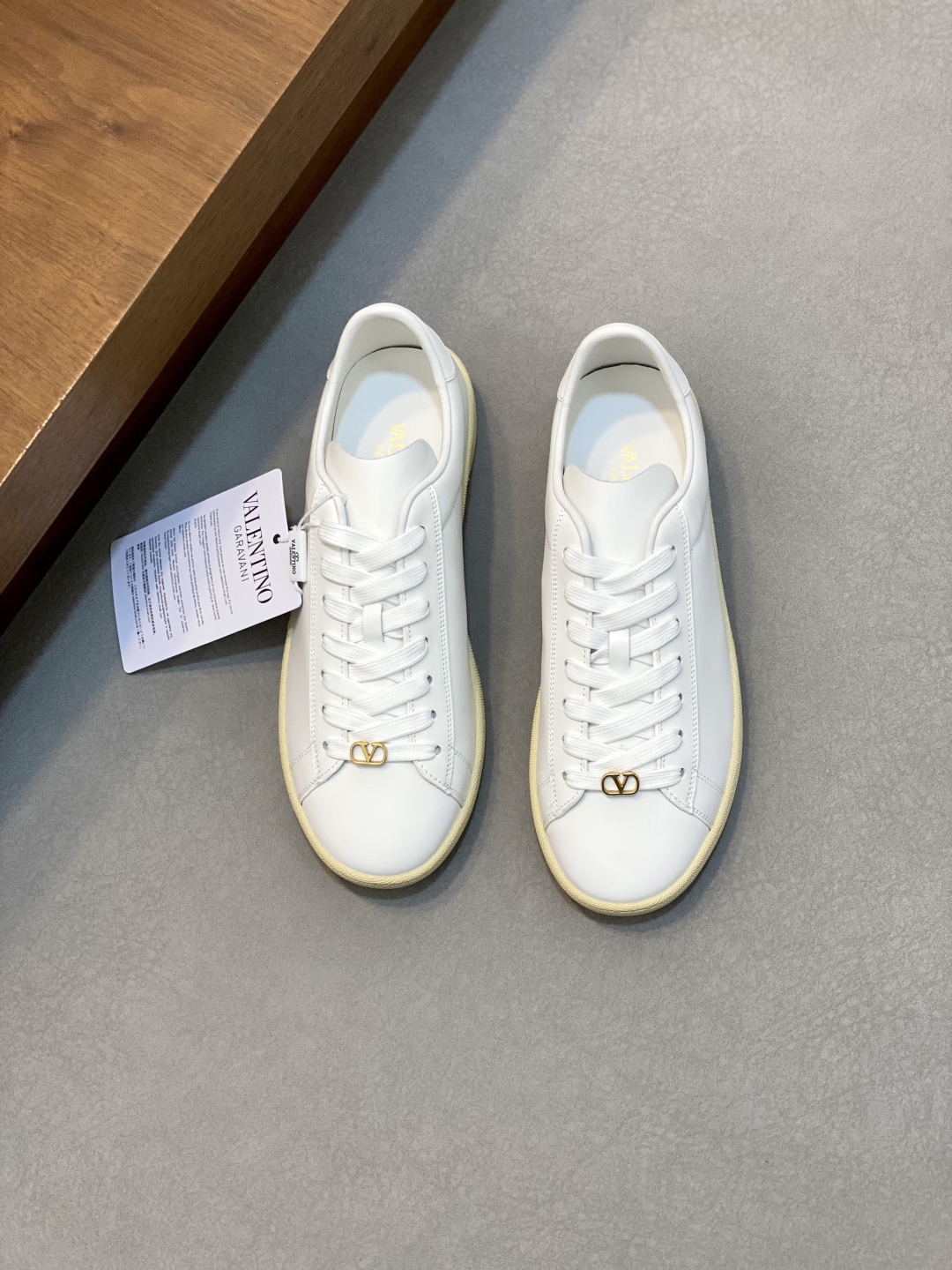 Valentino Garavani Leather Sneakers for Men - White Casual Shoes 2 cmp i1746289352308 6270 0 0