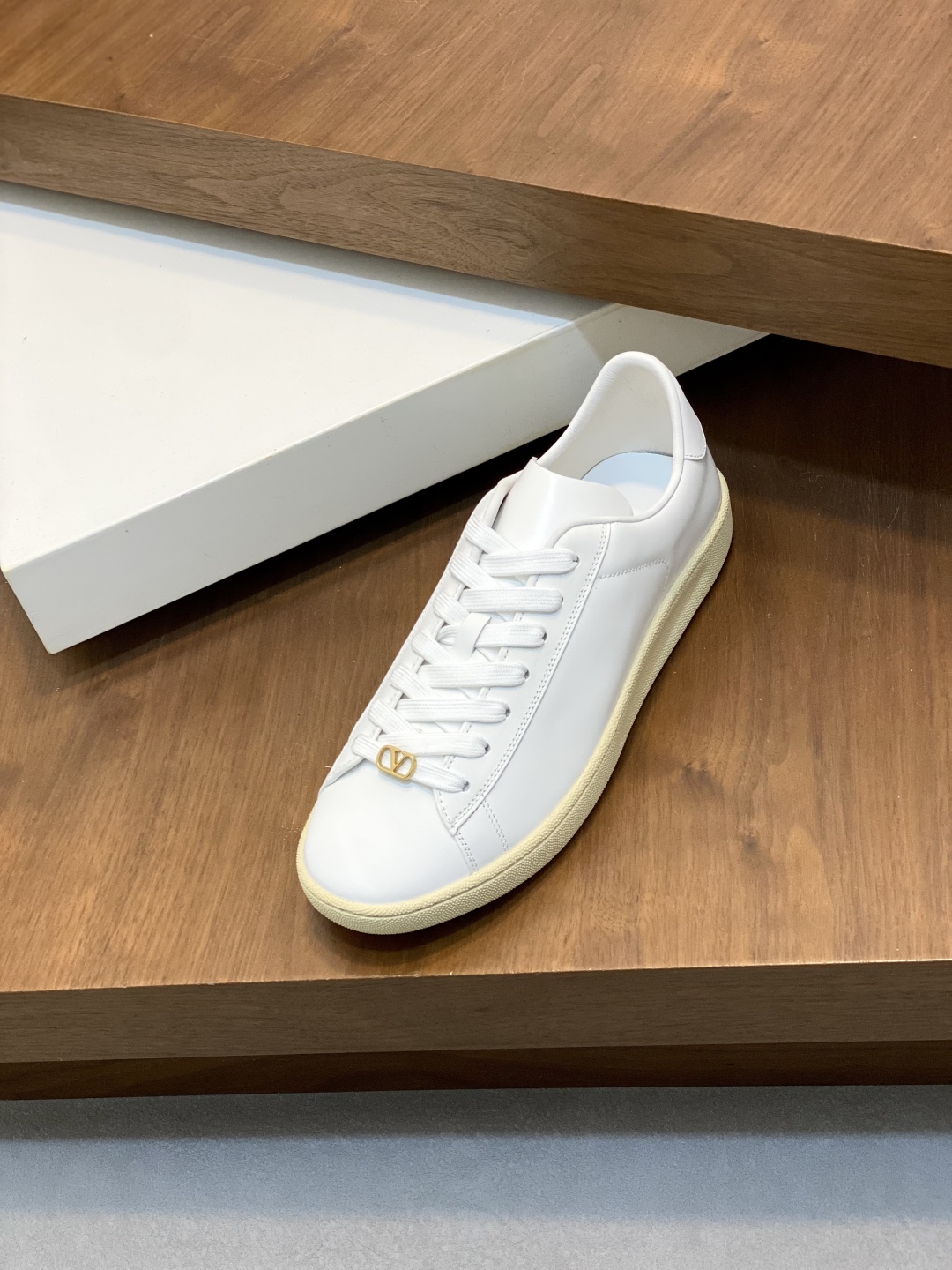 Valentino Garavani Leather Sneakers for Men - White Casual Shoes 7 cmp i1746289352308 9087 0 5