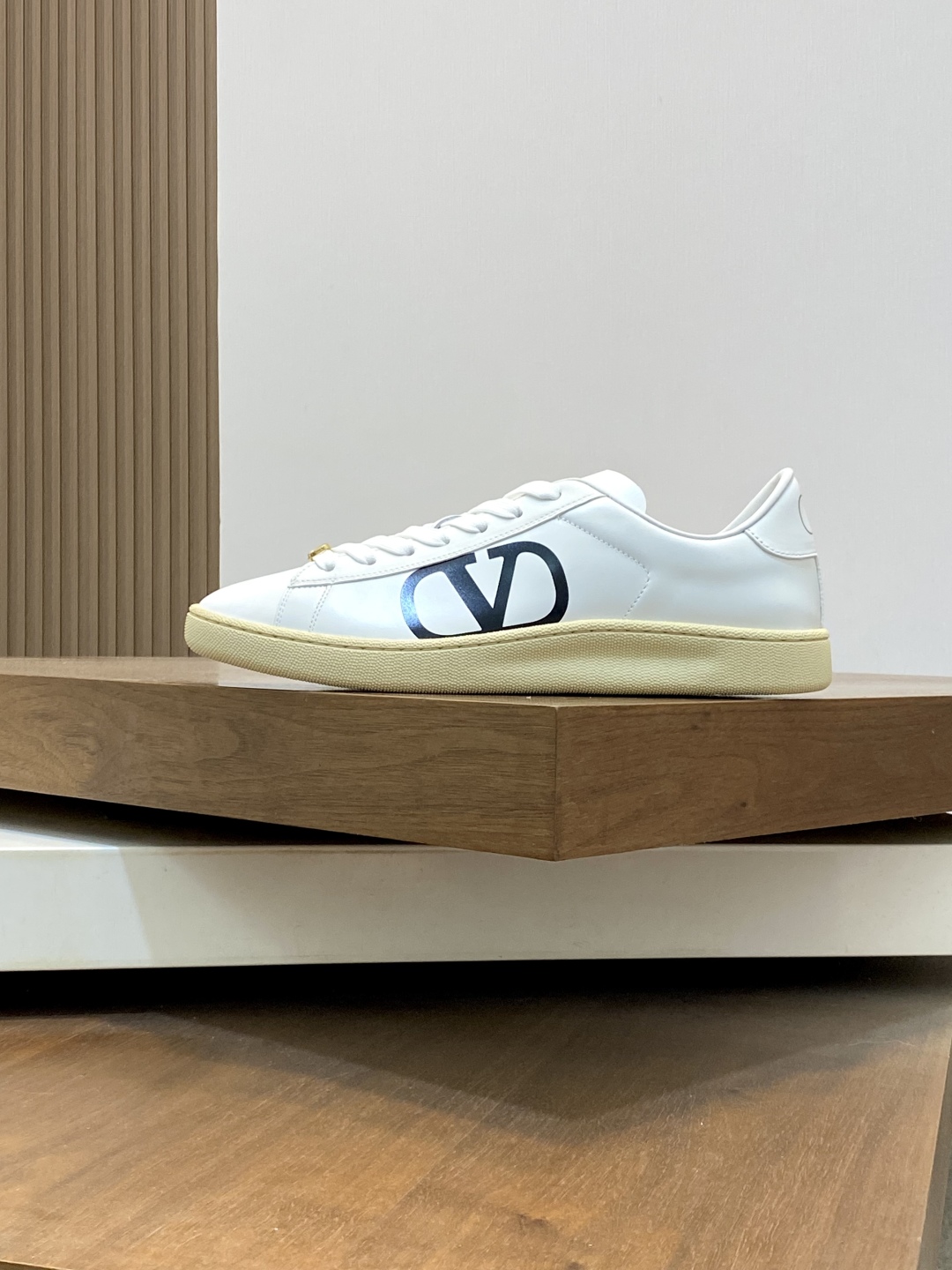 Valentino Garavani Leather Sneakers Casual Shoes, White, Size 39-44 3 cmp i1746289494474 7293 0 1