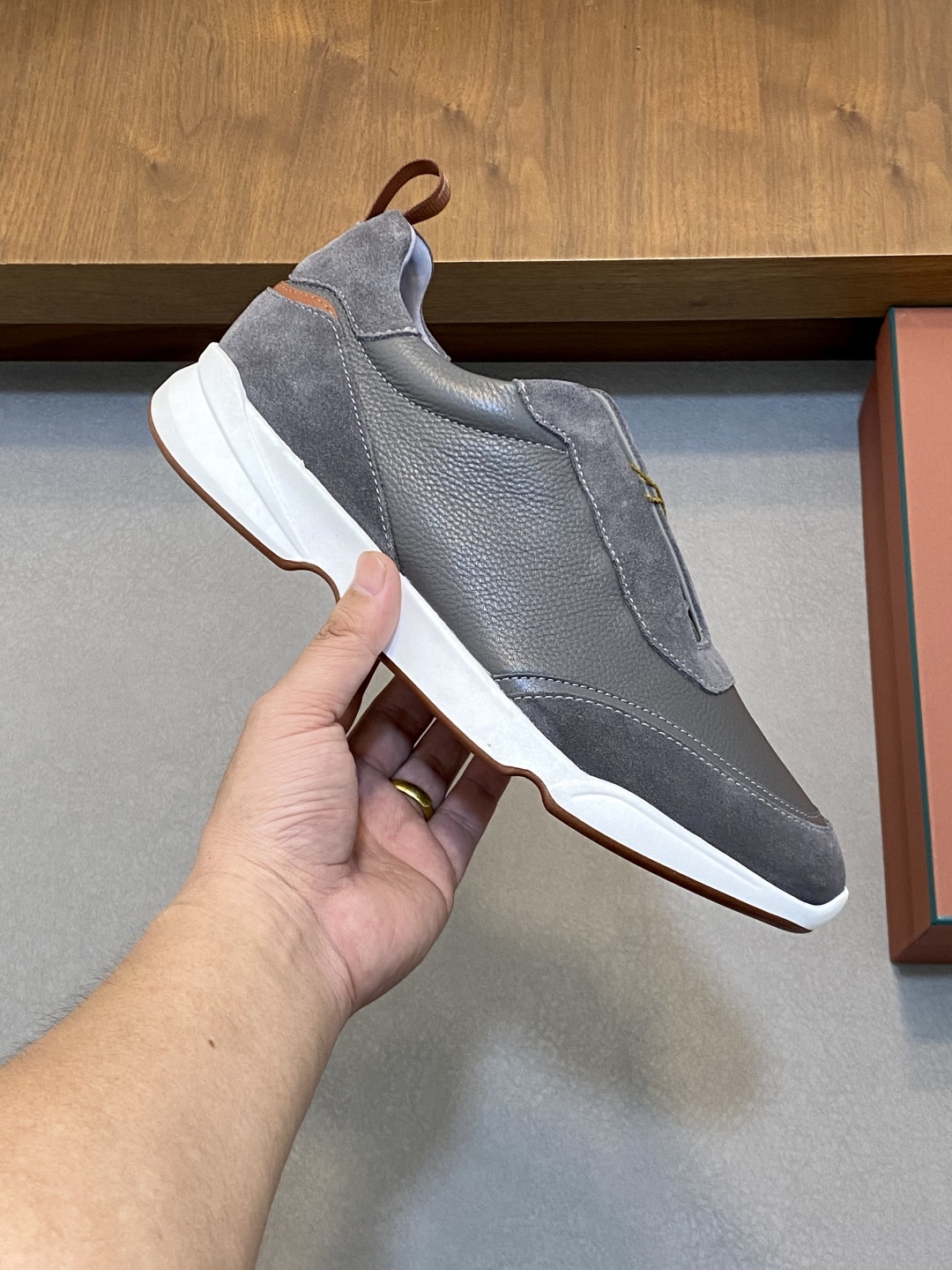 Loropiana Men's Sneakers - Luxurious Comfort, Relaxed Style, Multiple Colors 5 cmp i1746547470415 1103 0 3