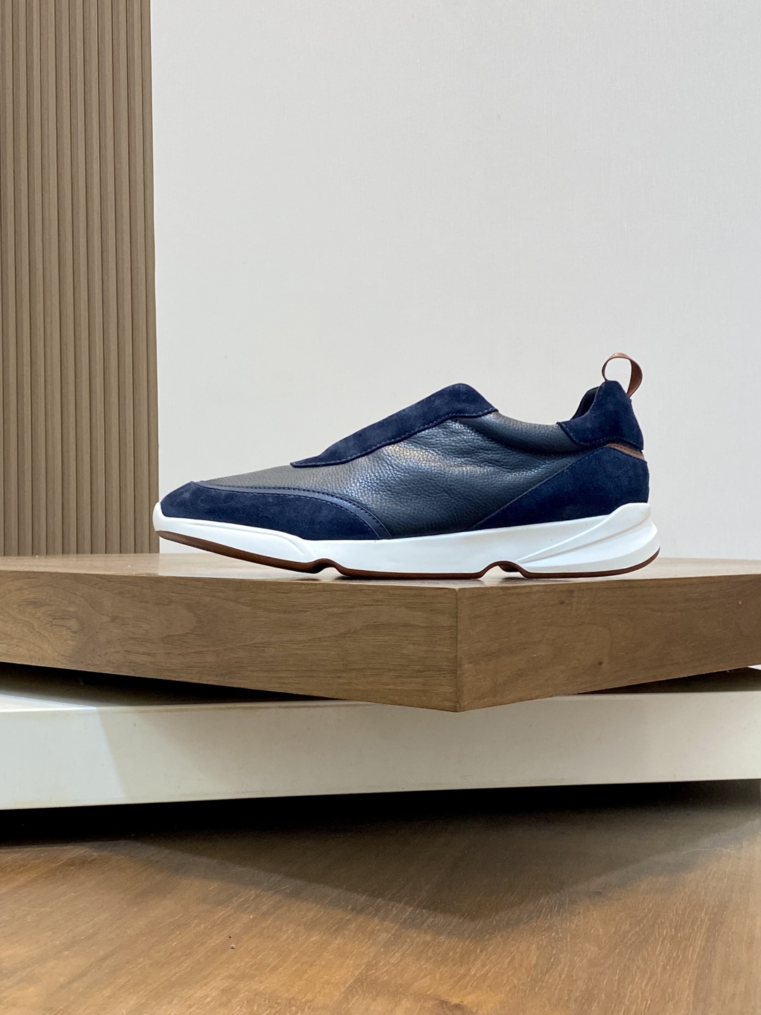 350Loropiana  LPsize ；3944 「45.46 customized」，leisurely, suelto, casual, lleno de comodidad, y un mo