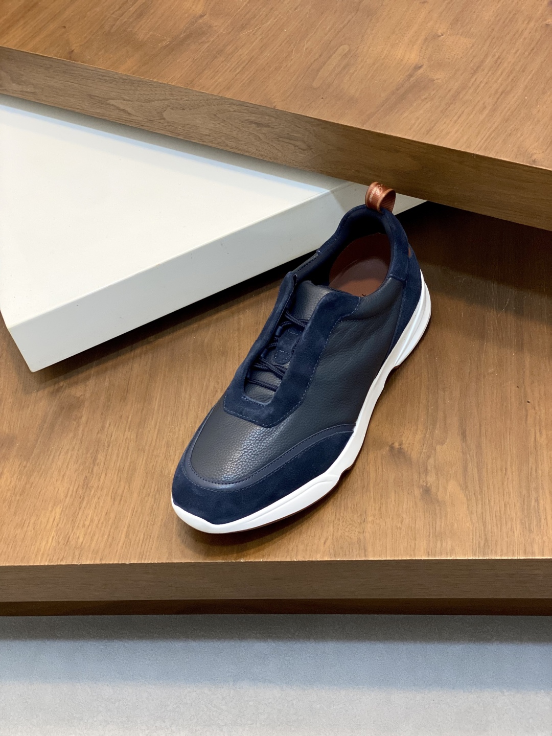 350Loropiana  LPsize ；3944 「45.46 customized」，leisurely, suelto, casual, lleno de comodidad, y un mo