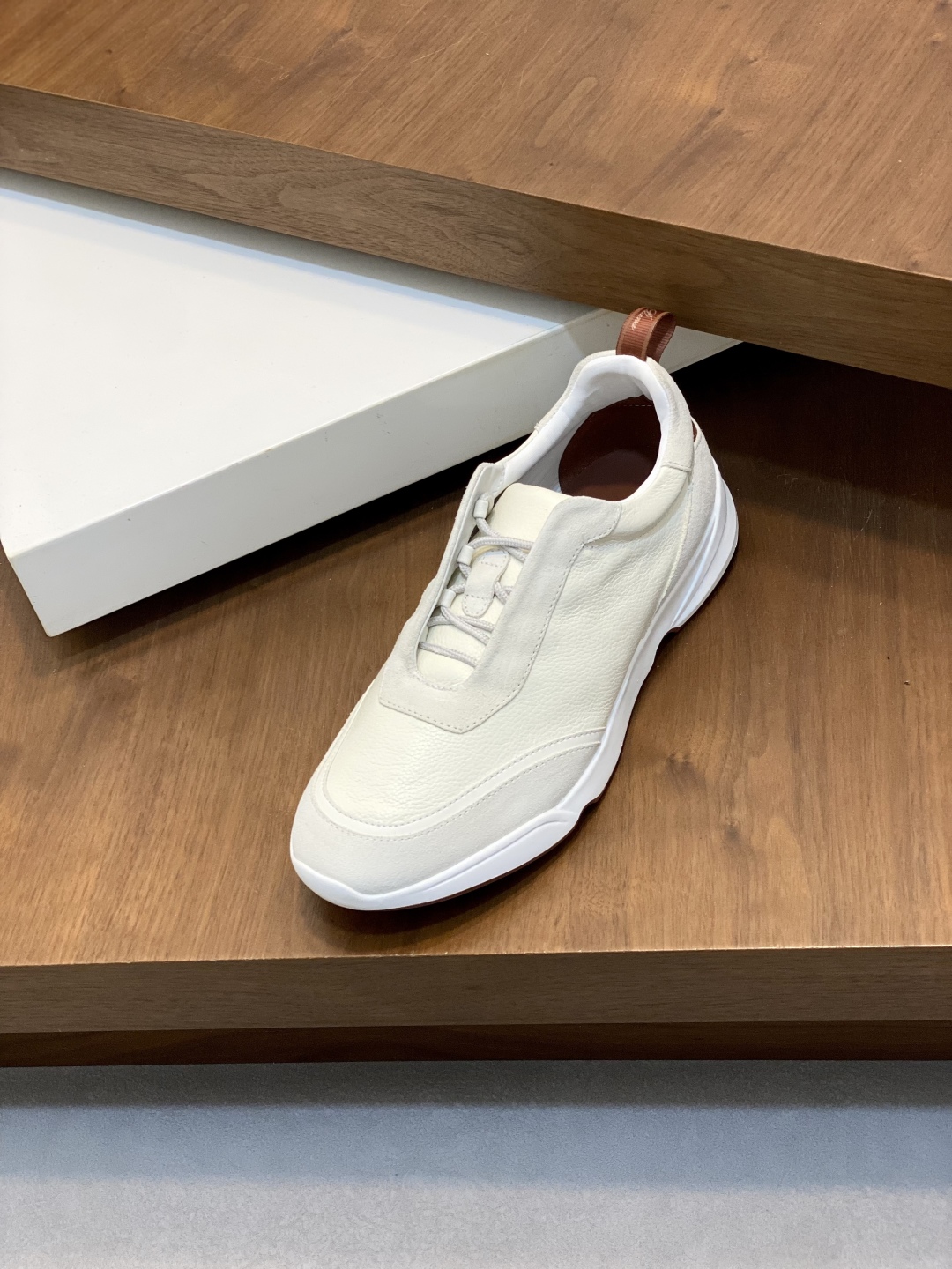 350Loropiana  LPsize ；3944 「45.46 customized」，leisurely, suelto, casual, lleno de comodidad, y un mo