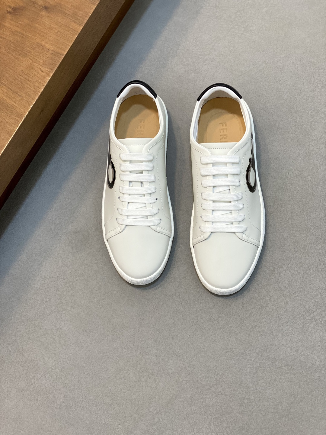 NO:223084,Brand Ferragamo Color original color matching Number 39-44 Customized 38.45 Price Material Ferragamo New product launch top version Original single quality regular shoe factory fashion trendy upper cowhide making luxury cowhide foot pad original Ferragamo outsole high-end quality worth owning, Ferragamo casual shoes, ferragamo, ferragamo, cowhide19860909品牌Ferragamo 颜色原版配色 码数39-44定做38.45 价格 材质菲拉格慕新品上市顶级版本 原单品质正规鞋厂出品时尚潮流范鞋面牛皮制作奢华牛皮垫脚原版菲拉格慕大底高端品质值得拥有,菲拉格慕 休闲鞋,ferragamo,ferragamo,cowhide,Men's shoes