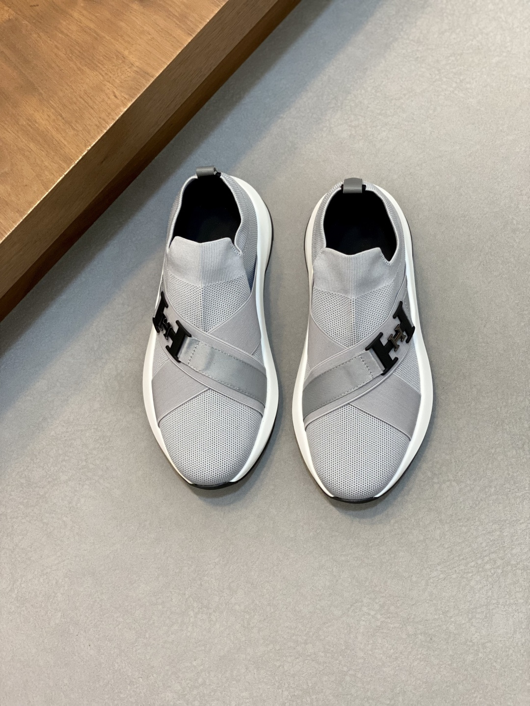 NO:349441,The new men's casual loafers for H2025 counters are made of Korean imported flying mould comfort materials, lightweight EVA original outsole, Labang last method to create a very lightweight, vibrant and fashionable style!  Size39-44 (38 45 customized), Loafers19860909H2025专柜新款男士休闲乐福鞋,面料采用韩国进口飞织舒适材质,轻质EVA原版大底,拉邦套楦做法 打造非常轻盈活力时尚风格！ Size39-44（38 45 定做）,,loafers,Men's shoes