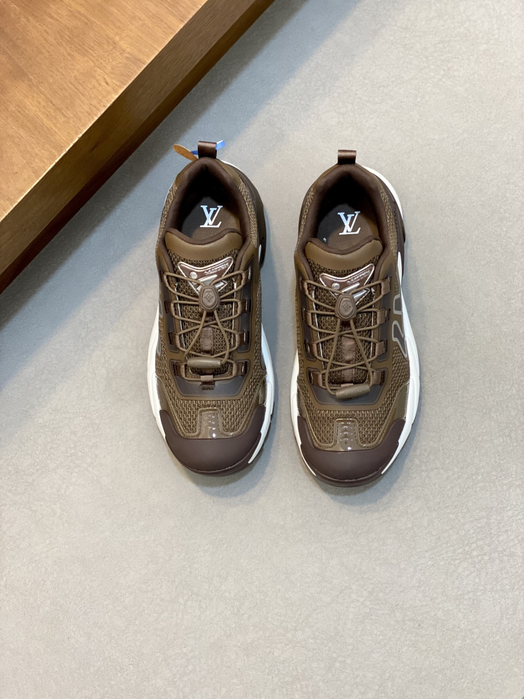 NO:284610,New 2025 spring and summer L high-end men's casual shoes, original upper material spliced ​​mesh upper, logo decoration, very textured, heavy-duty, must have high-quality classic items, excellent and sophisticated materials, loose and comfortable style!  Size39-44 (38, 45, 46 customized),198609092025春夏新款 L 高端男士休闲鞋,鞋面原版材质拼接网面鞋面,logo装饰,非常有质感,重工打造,必备高品质经典单品,用料上乘考究,版型宽松舒适！ Size39-44（38、45、46订做）,,Men's shoes