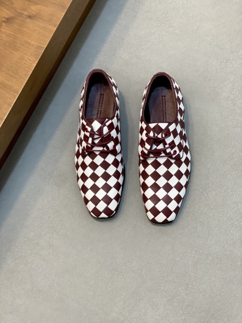 Bottega Veneta Woven Leather Oxford Shoes - Handcrafted Comfort & Style 1 Bottega Veneta Woven Leather Oxford Shoes - Handcrafted Comfort & Style