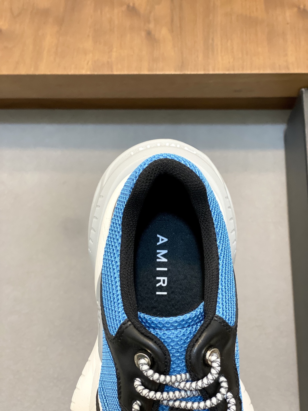 AMIRI nuevos entrenadores casuales de los hombres, utilizando la primera capa de la parte superior d
