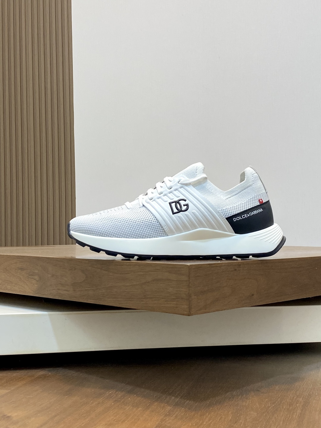 --Nuevo--Dolce&Gabbana--DG de gama alta de los hombres zapatos deportivo-casual. Mostrador superior 