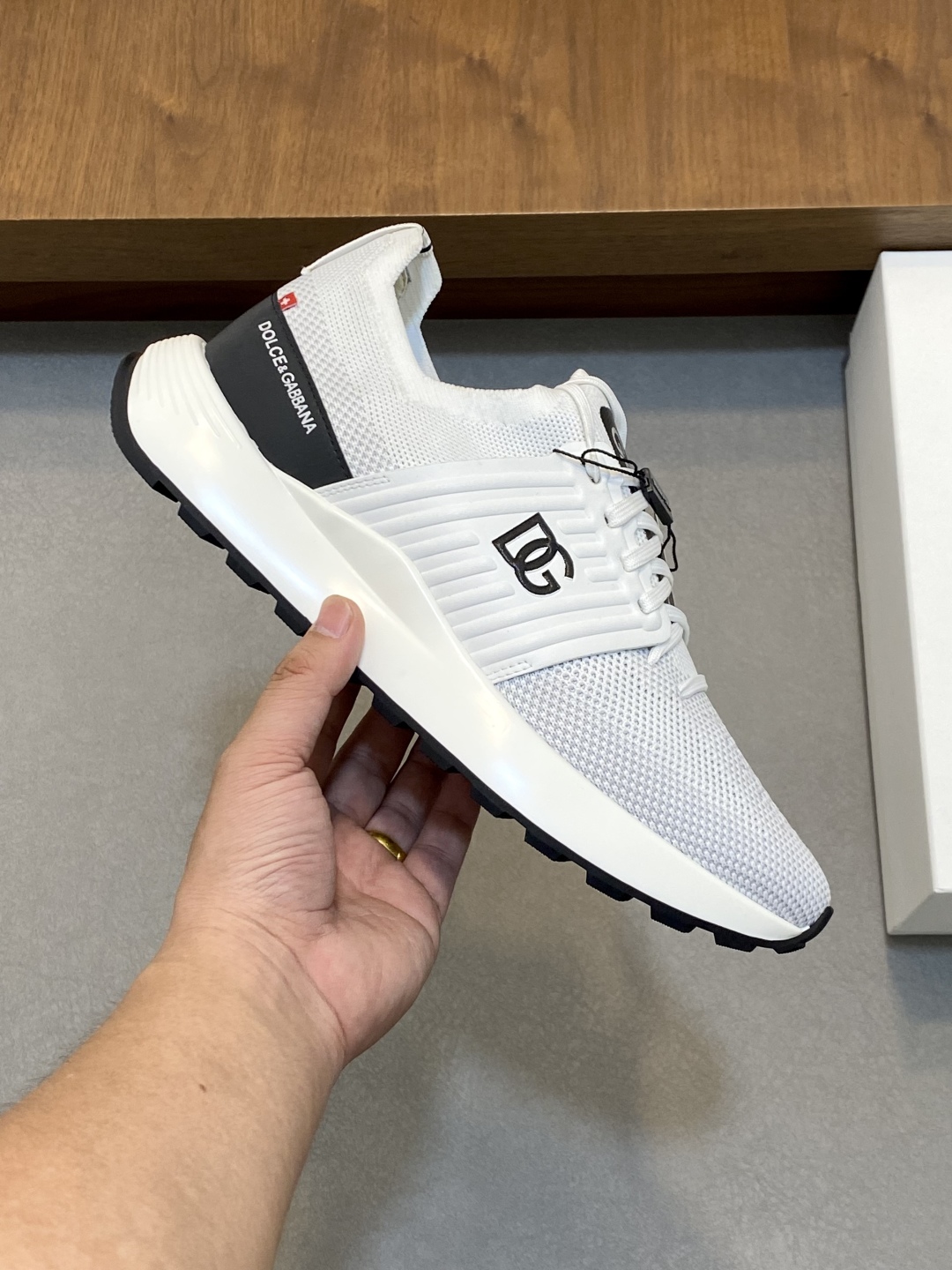 --Nuevo--Dolce&Gabbana--DG de gama alta de los hombres zapatos deportivo-casual. Mostrador superior 