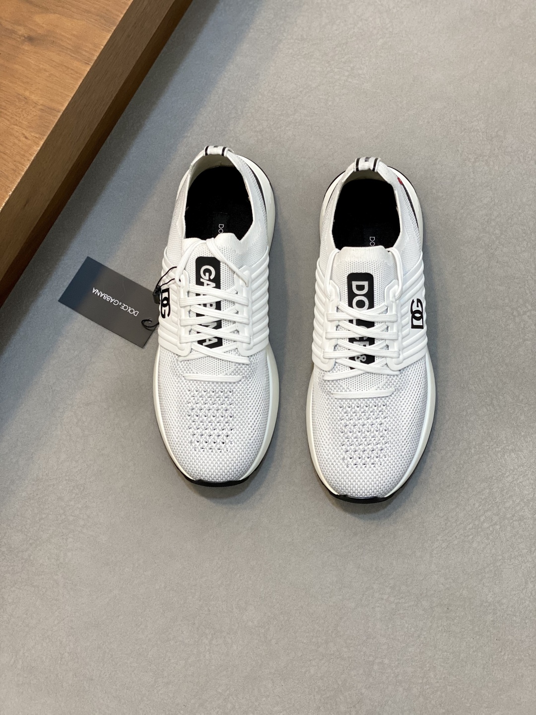 --Nuevo--Dolce&Gabbana--DG de gama alta de los hombres zapatos deportivo-casual. Mostrador superior 