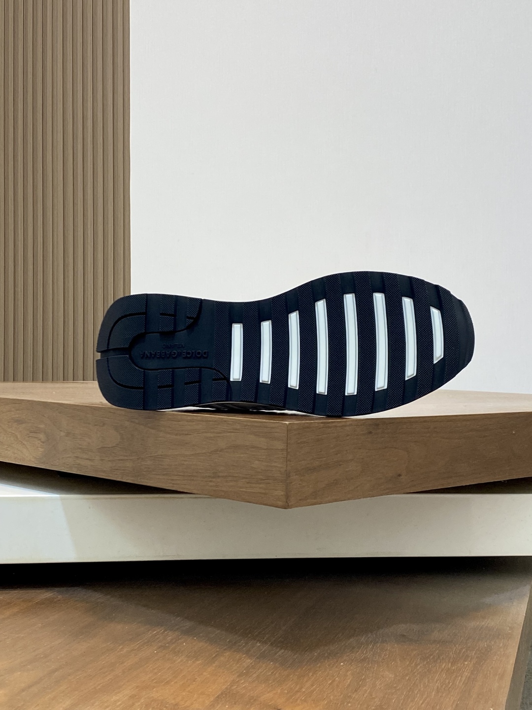 --Nuevo--Dolce&Gabbana--DG de gama alta de los hombres zapatos deportivo-casual. Mostrador superior 