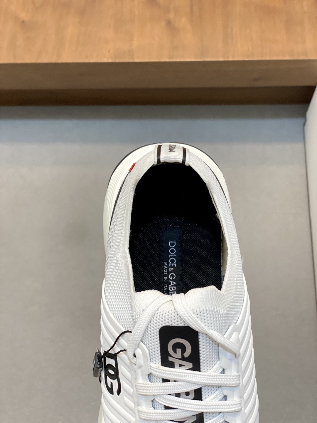 --Nuevo--Dolce&Gabbana--DG de gama alta de los hombres zapatos deportivo-casual. Mostrador superior 