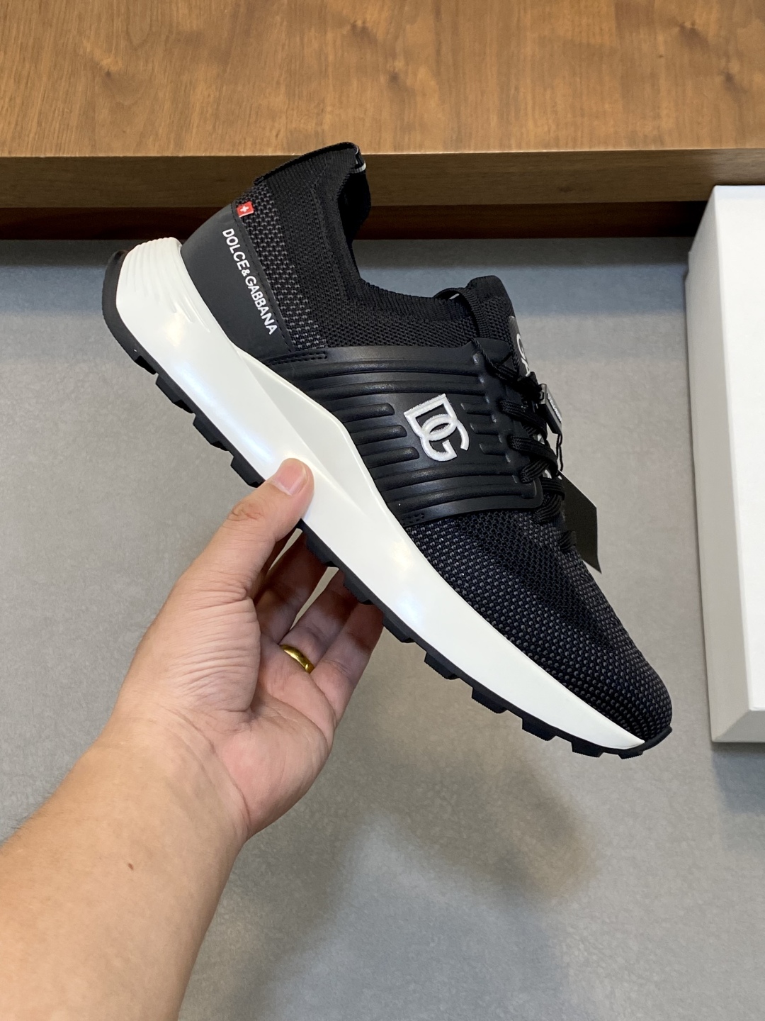 --Nuevo--Dolce&Gabbana--DG de gama alta de los hombres zapatos deportivo-casual. Mostrador superior 