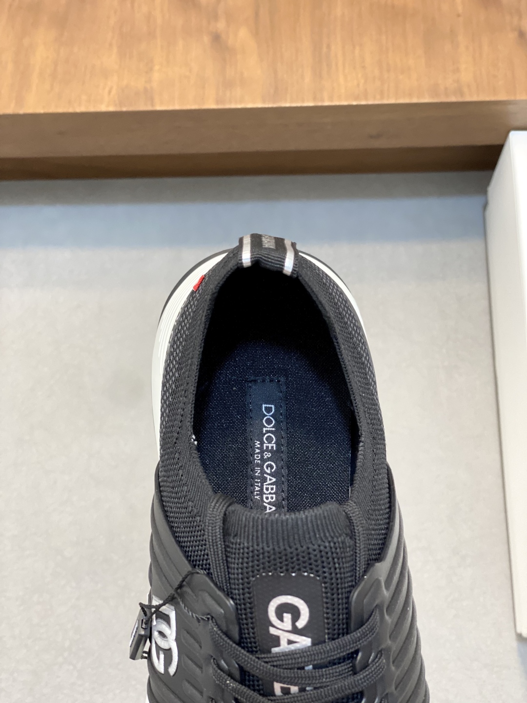 --Nuevo--Dolce&Gabbana--DG de gama alta de los hombres zapatos deportivo-casual. Mostrador superior 