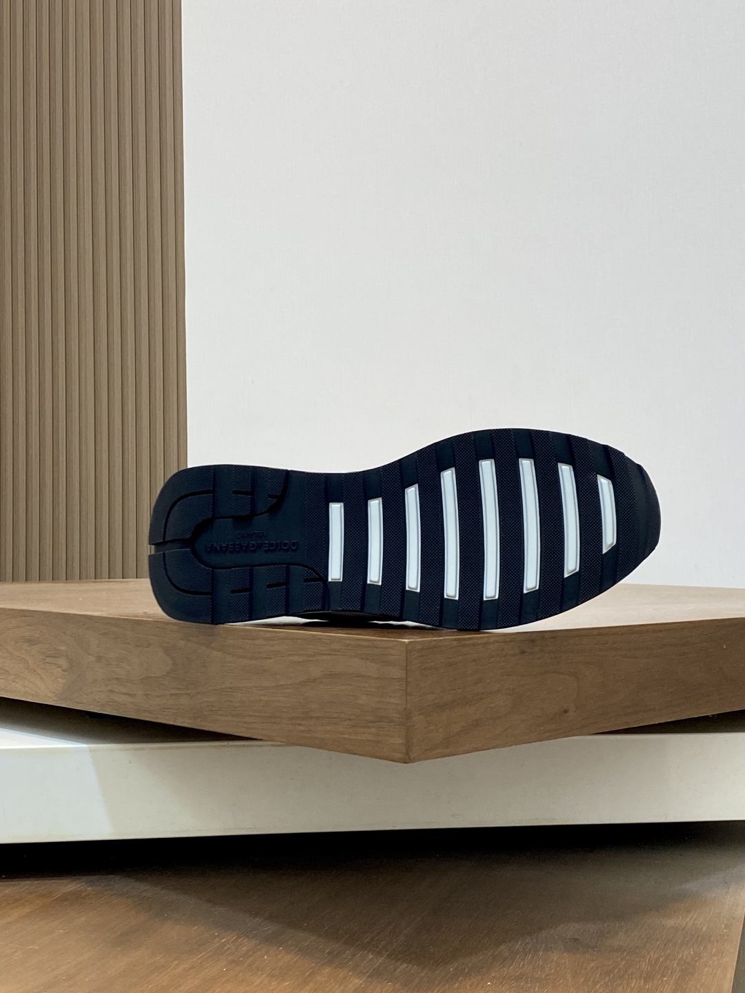 --Nuevo--Dolce&Gabbana--DG de gama alta de los hombres zapatos deportivo-casual. Mostrador superior 