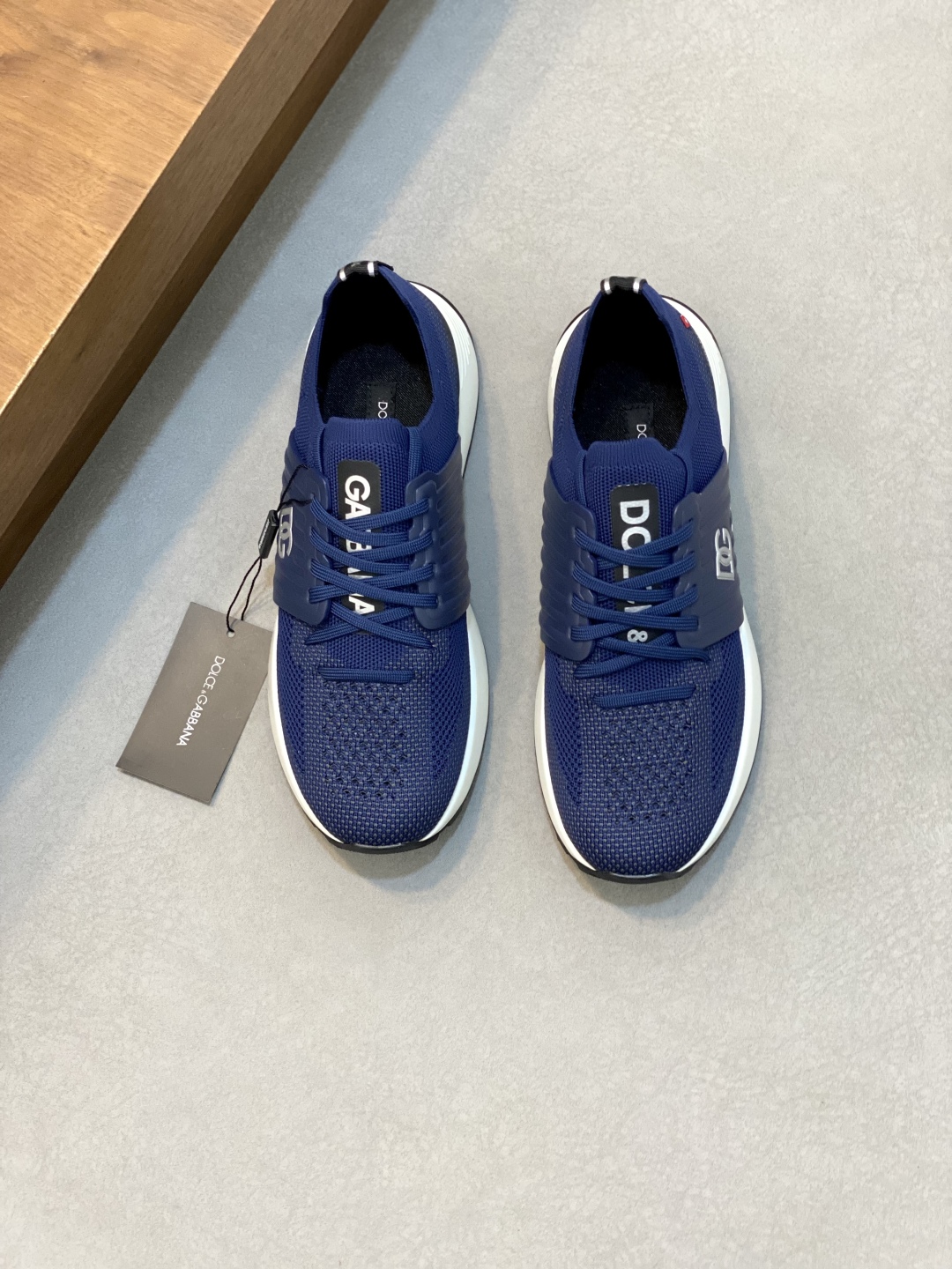 --Nuevo--Dolce&Gabbana--DG de gama alta de los hombres zapatos deportivo-casual. Mostrador superior 
