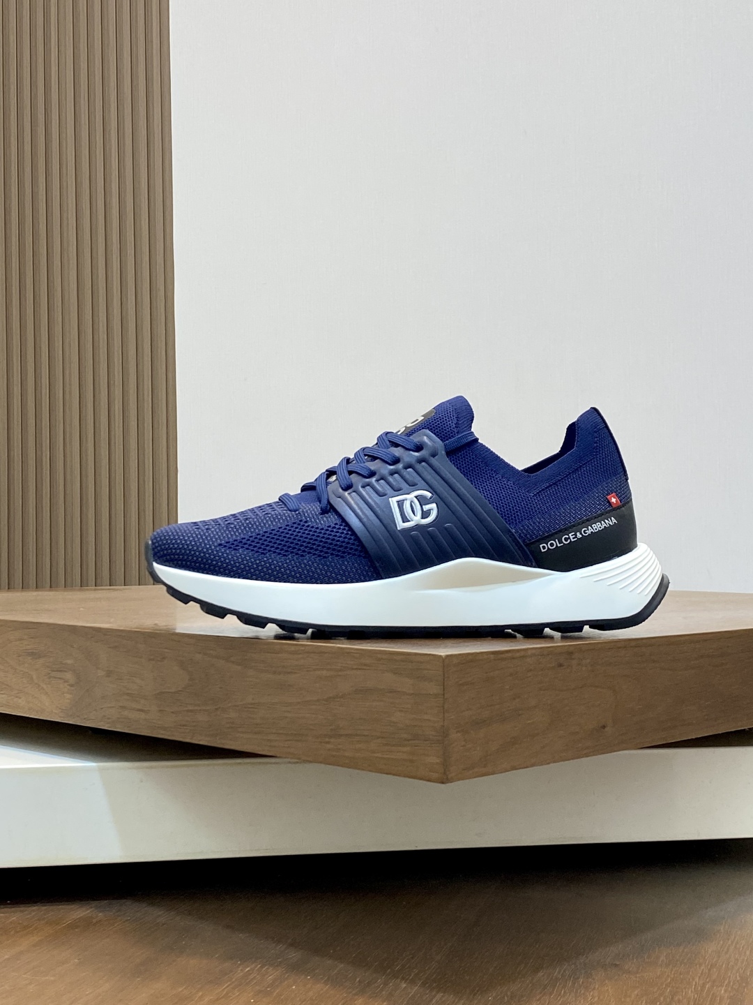 --Nuevo--Dolce&Gabbana--DG de gama alta de los hombres zapatos deportivo-casual. Mostrador superior 