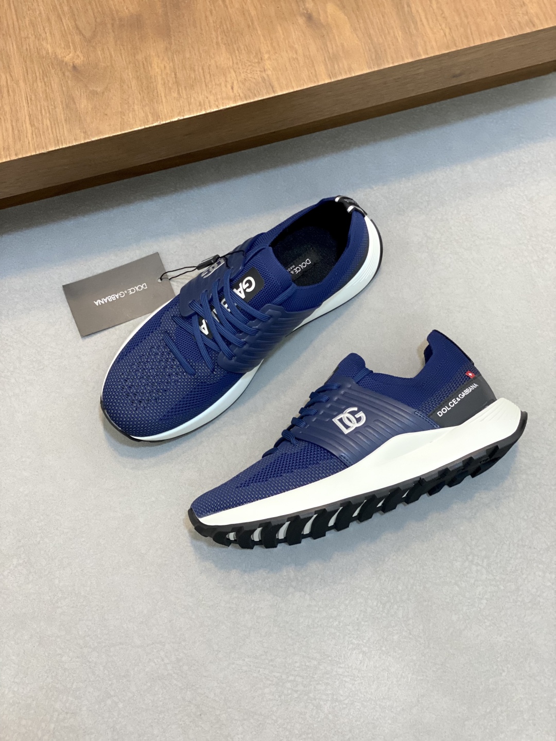 --Nuevo--Dolce&Gabbana--DG de gama alta de los hombres zapatos deportivo-casual. Mostrador superior 