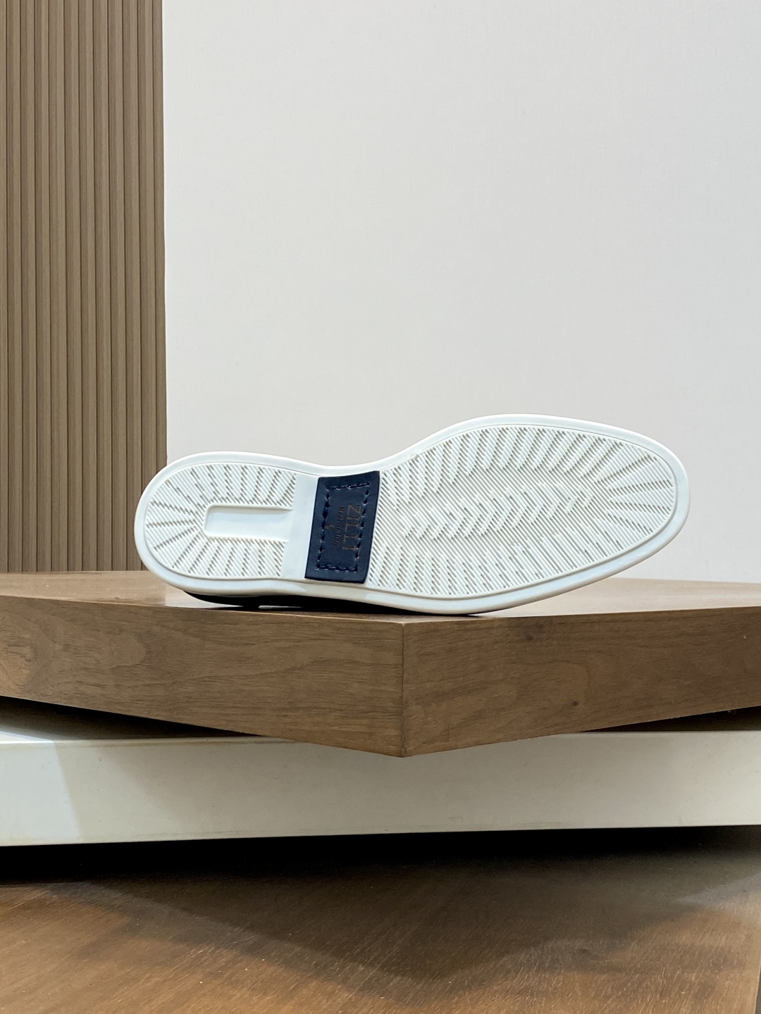 ZILLI Zapatos franceses de lujo para hombre ZILLI La sencillez está en el ojo del que mira. ‼Dios y 