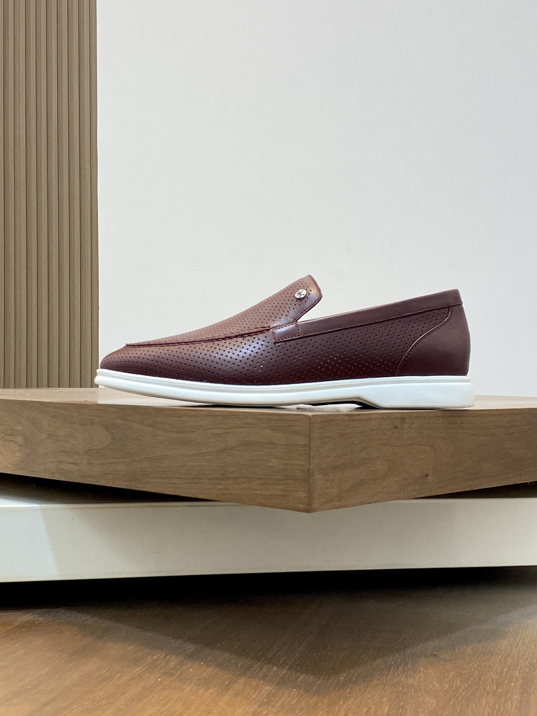 ZILLI Zapatos franceses de lujo para hombre ZILLI La sencillez está en el ojo del que mira. ‼Dios y 