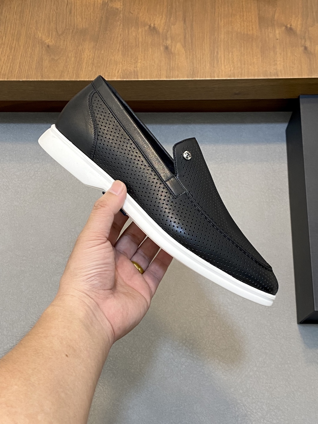 ZILLI Zapatos franceses de lujo para hombre ZILLI La sencillez está en el ojo del que mira. ‼Dios y 
