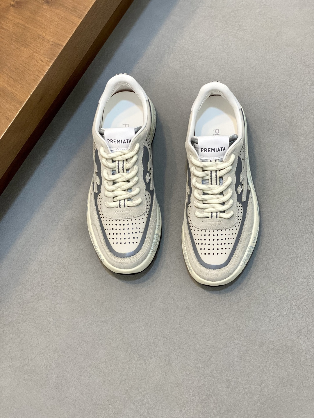 NO:348008,【PREMIATA】Premiata - High-end quality original single - Upper frosted leather with hollow breathable net, sewing brand 