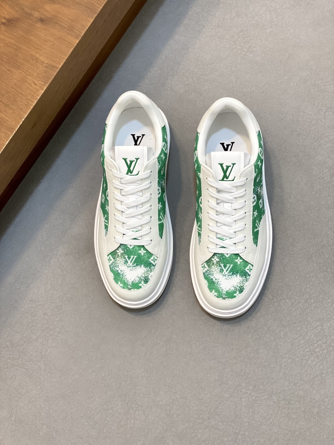 NO:341439,Brand LOUIS VUITTON original color matching code number 38-44 customized 45.46 price Material new Louis Vuitton casual shoes!  Original single-quality Labon craft upper is made of cowhide mesh cloth Neri style. Simple and atmospheric original LV ultra-light sole, Louis Vuitton, louis vuitton, louis vuitton, louis vuitton, louis vuitton, cowhide19860909品牌LOUIS VUITTON 颜色原版配色 码数38-44定做45.46 价格 材质路易威登新款 休闲鞋！原单品质拉邦工艺鞋面采用牛皮制作网布内里版型时尚 简单大气原版LV超轻大底,路易威登,louis vuitton,louis vuitton,louis vuitton,cowhide,Men's shoes