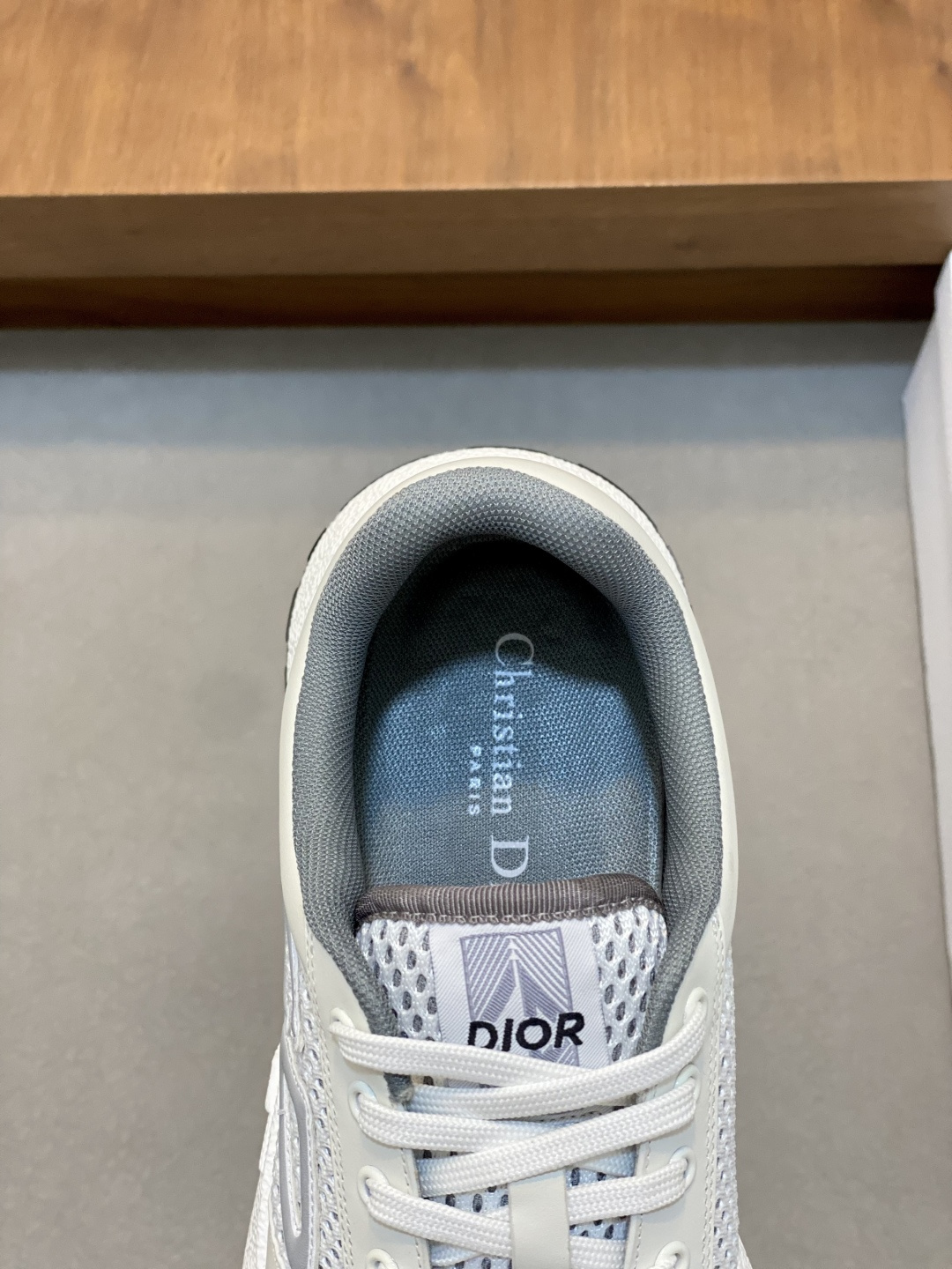 Dior Style Men's Shoes style reference detail image 7 from source 782369