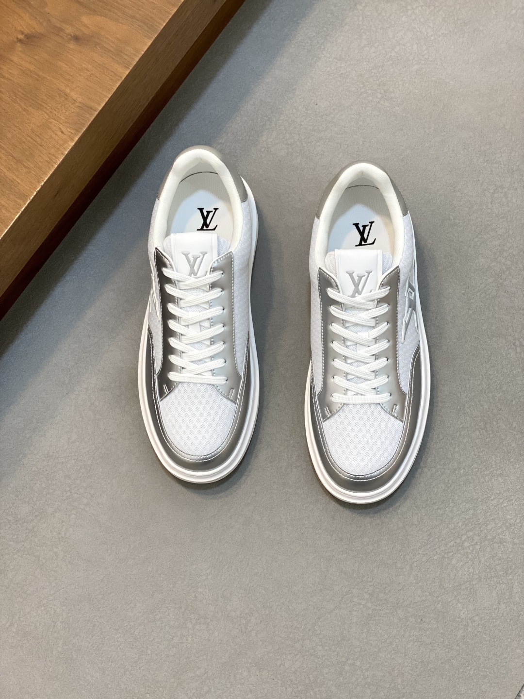 Louis Vuitton Men's White Leather Monogram Casual Sneakers, Sizes 38-45