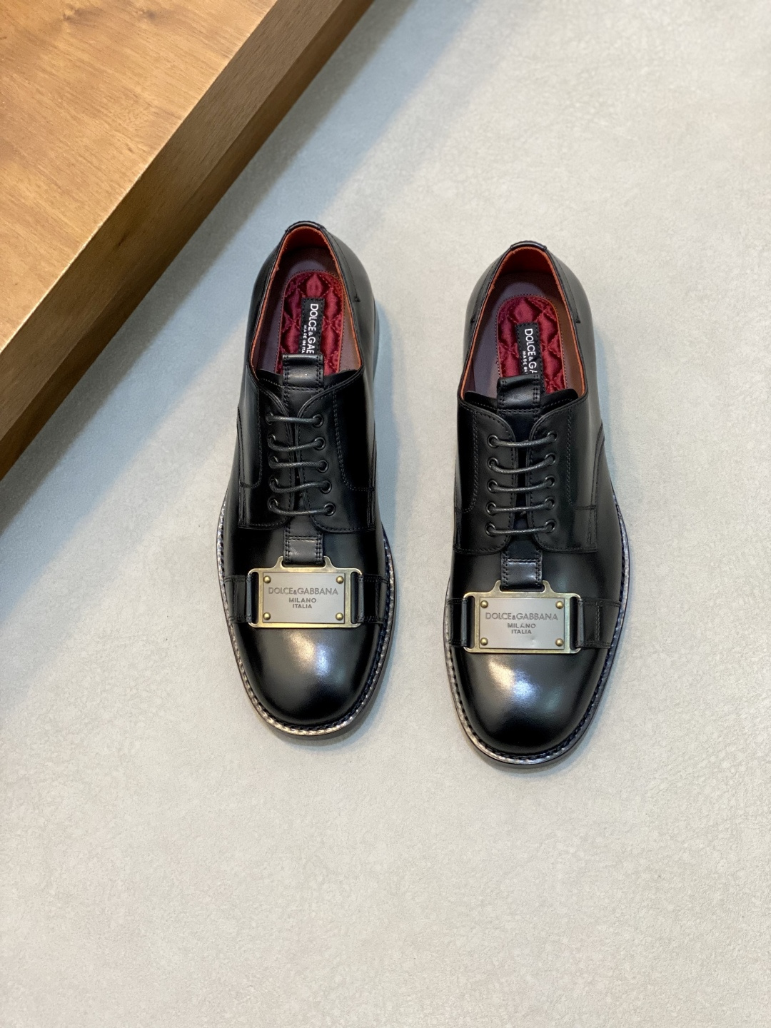 NO:341381,D G men's genuine leather outsole formal casual leather shoes, high-end and atmospheric, British temperament products, calfskin breathable inner lining, imported leather outsole, top quality!  Size39-44 (38.45 custom made), Dolce & Gabbana leather shoes, Dolce & Gabbana, cowhide, Leather soles19860909D G男士真皮大底正装休闲皮鞋,高端大气,英伦气质单品,小牛皮透气内里,进口真皮大底,顶级品质！ Size39-44（38.45定做）,杜嘉班纳皮鞋,Dolce&Gabbana,cowhide,Leather soles,Men's shoes