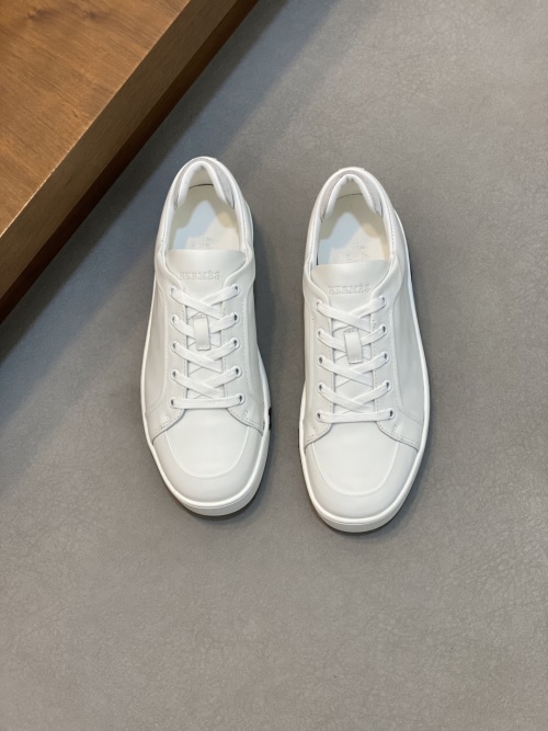 Hermès Kiddy White Leather Sneakers with Lace-Up Closure, Urban Style 1 Hermès Kiddy White Leather Sneakers with Lace-Up Closure, Urban Style