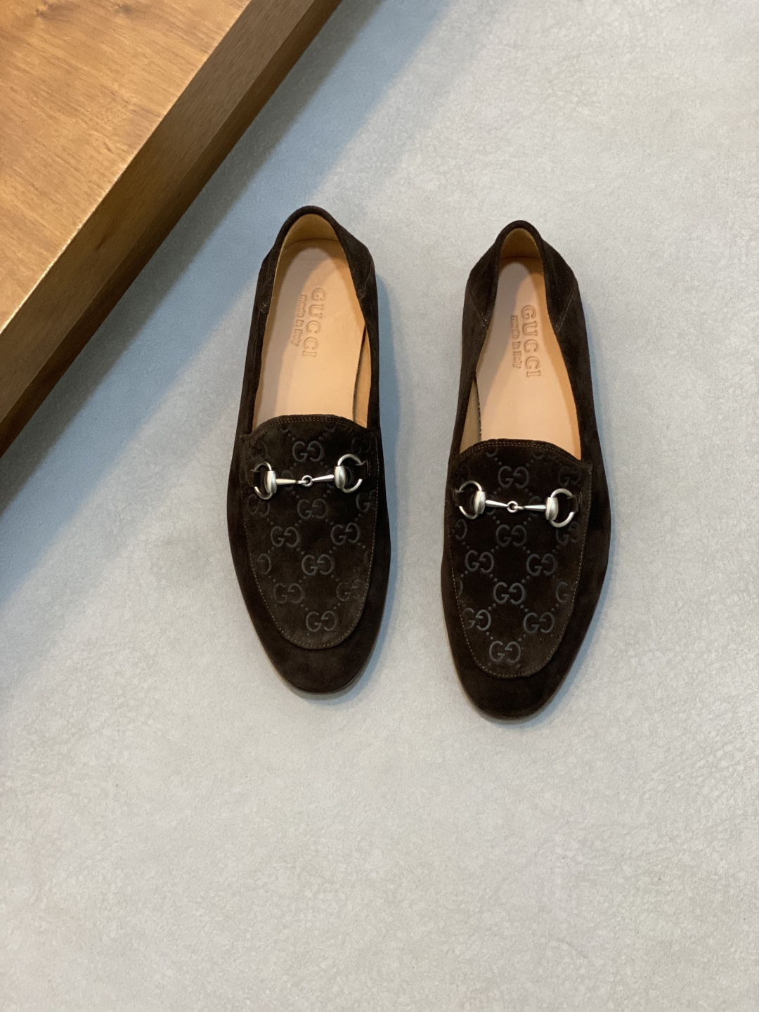 NO:341543,GUCC*—Guqi Original single quality. Original leather outsole series. The counter is released simultaneously. The upper is made of original cowhide with original hardware accessories; 