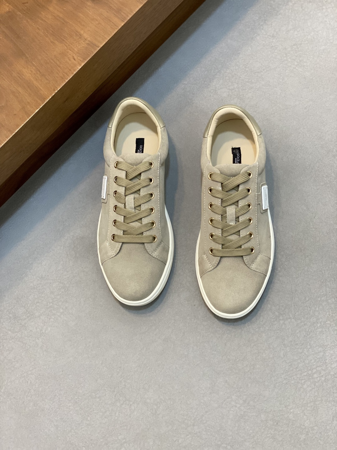 NO:341567,D G classic men's genuine leather strap casual shoes, high-end and atmospheric, British temperament items, calfskin breathable inner lining, imported original sole, top quality!  Size38-44 (.45 customized), DG casual shoes, cowhide19860909D G经典男士真皮绑带休闲鞋,高端大气,英伦气质单品,小牛皮透气内里,进口原版大底,顶级品质！ Size38-44（.45定做）,DG休闲鞋,cowhide,Men's shoes