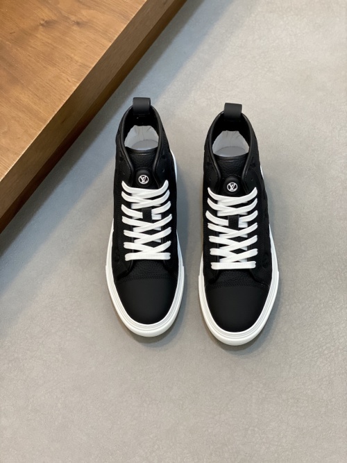 Louis Vuitton High-Top Black Leather Sneakers Casual Shoe For Men 1 Louis Vuitton High-Top Black Leather Sneakers Casual Shoe For Men