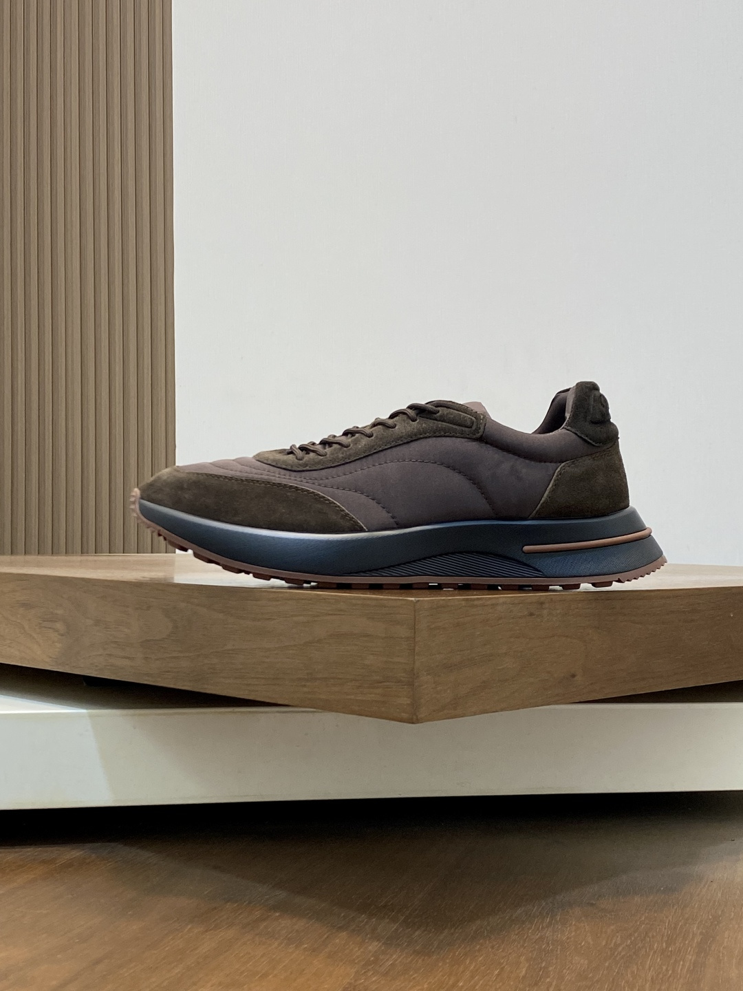 Loro Piana(男) Style Men's Shoes Lookbook Reference image 2
