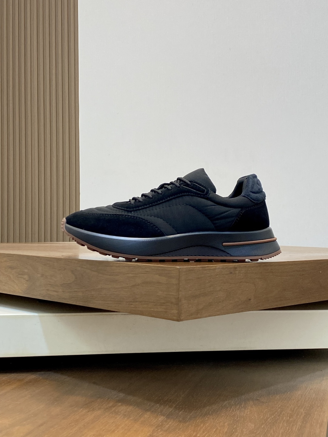 Loro Piana(男) Style Men's Shoes Lookbook Reference image 2