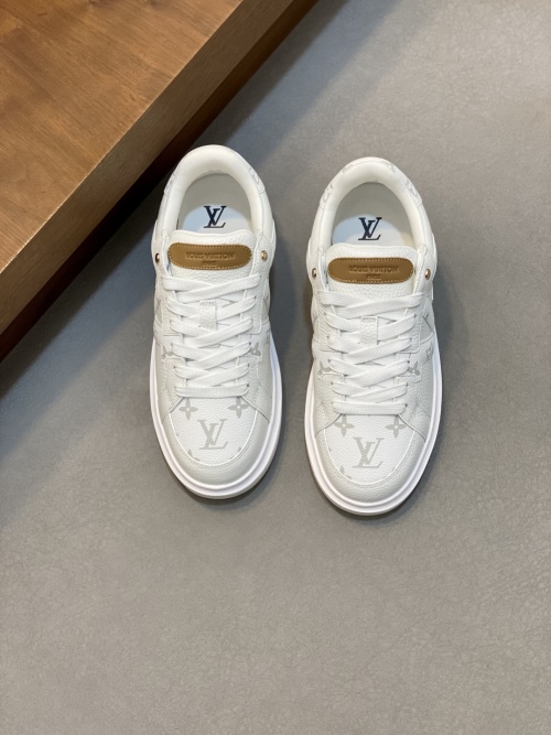Louis Vuitton Men's White Leather Low Top Sneakers Size 39-44