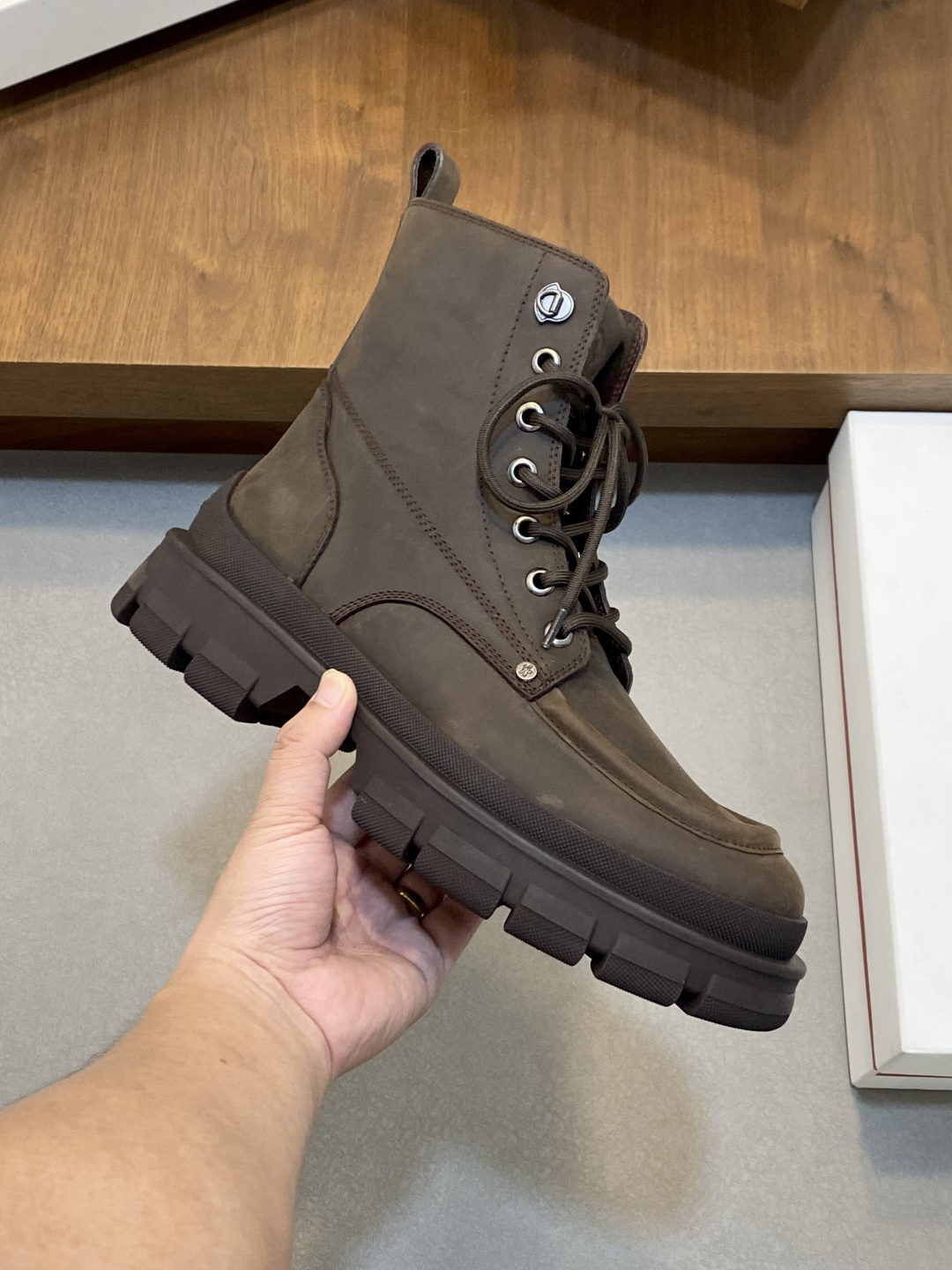 Moncler Style Leather Men's Shoes Men's Shoes Men's Shoes detail image 4 from source 783092