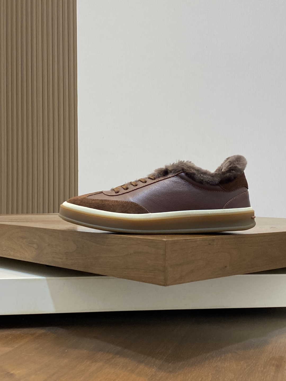 Loro Piana(男) Style Men's Shoes Lookbook Reference image 2