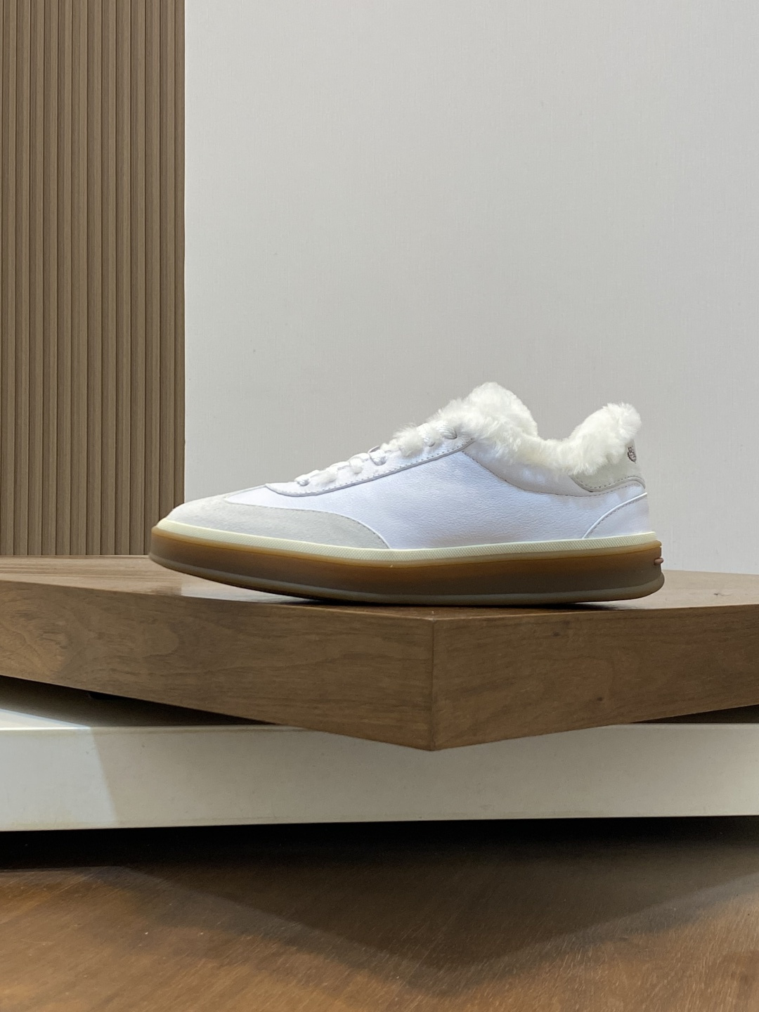Loro Piana(男) Style Men's Shoes Lookbook Reference image 2