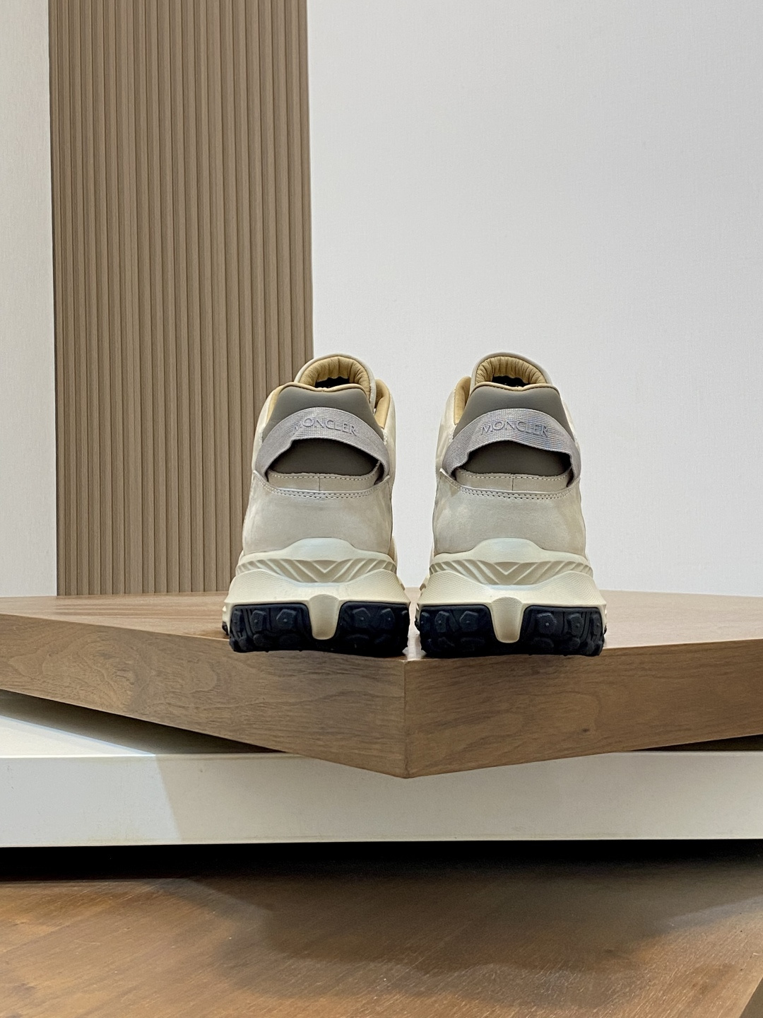 Moncler Style Men's Shoes Men's Shoes Men's Shoes detail image 8 from source 783106