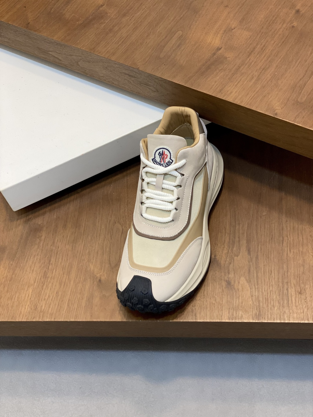 Moncler Style Men's Shoes Men's Shoes Men's Shoes detail image 6 from source 783106
