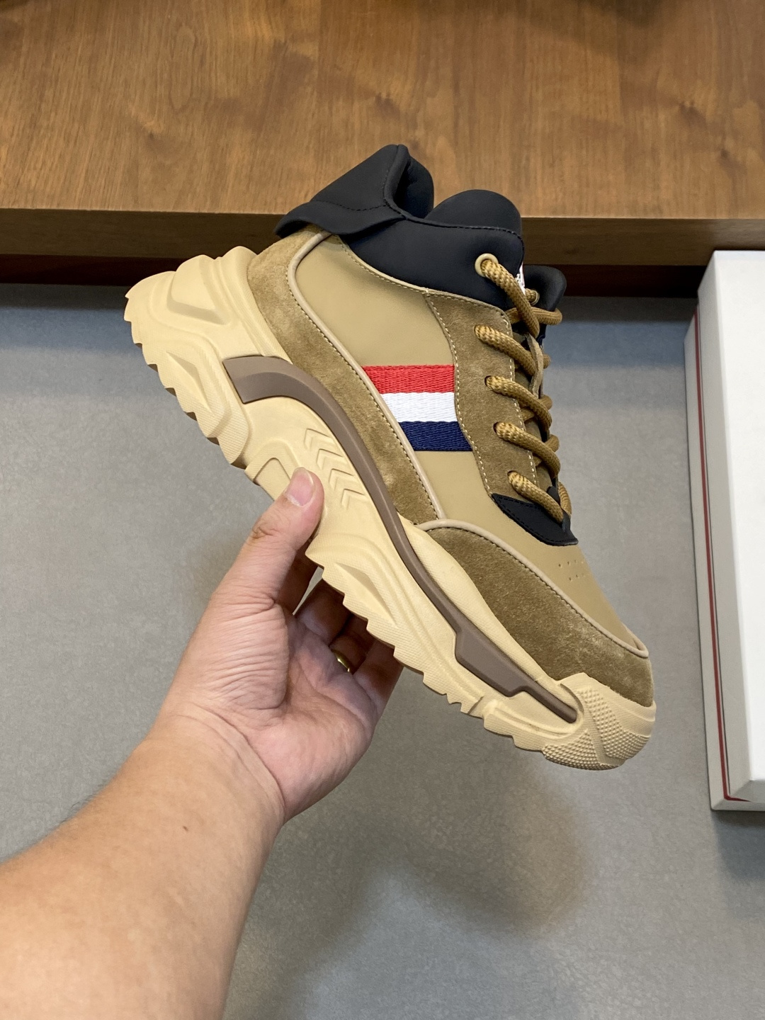 Moncler Style Men's Shoes Men's Shoes Men's Shoes detail image 4 from source 783102