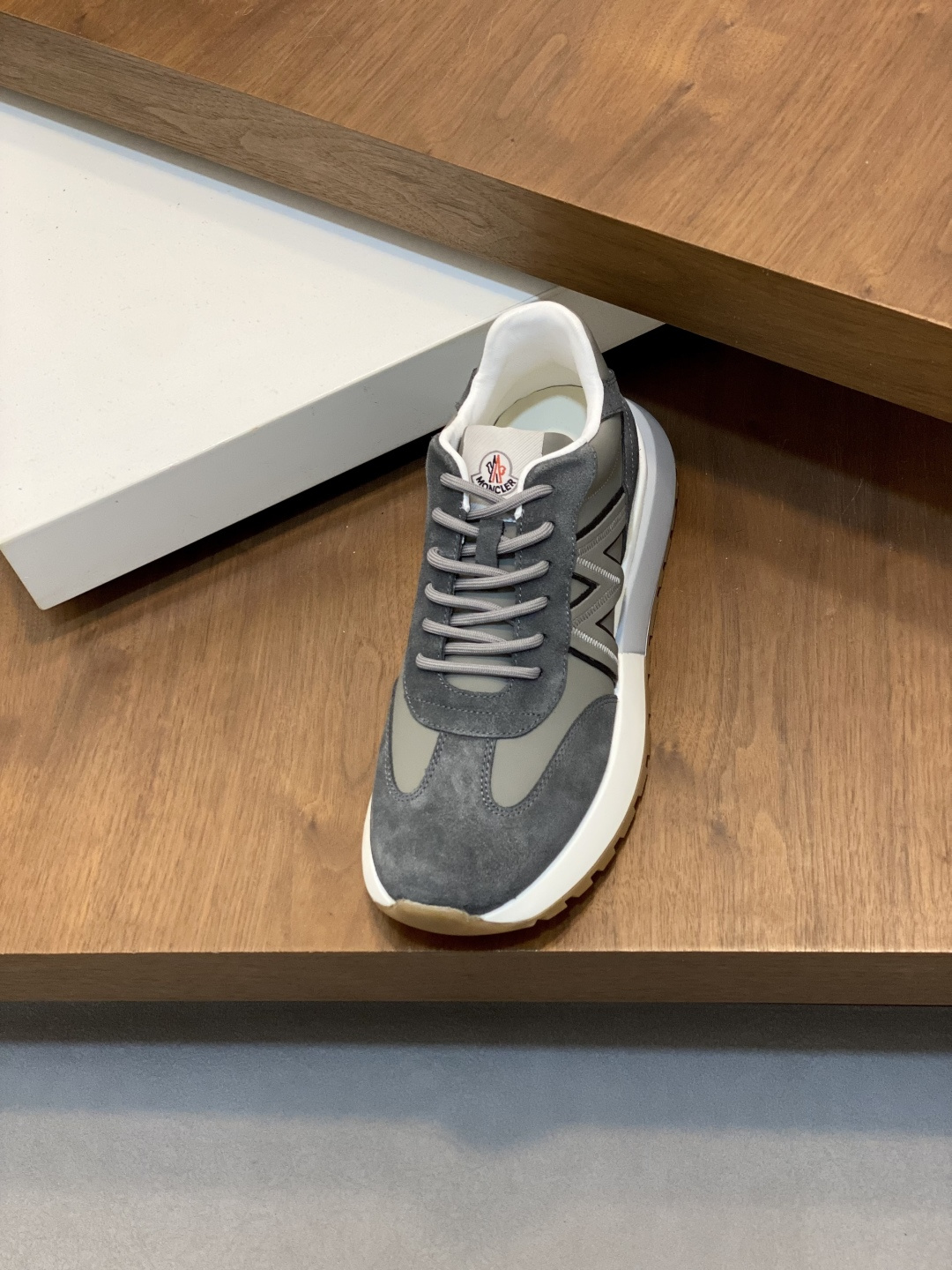 Moncler Style Men's Shoes Men's Shoes Men's Shoes detail image 6 from source 783111
