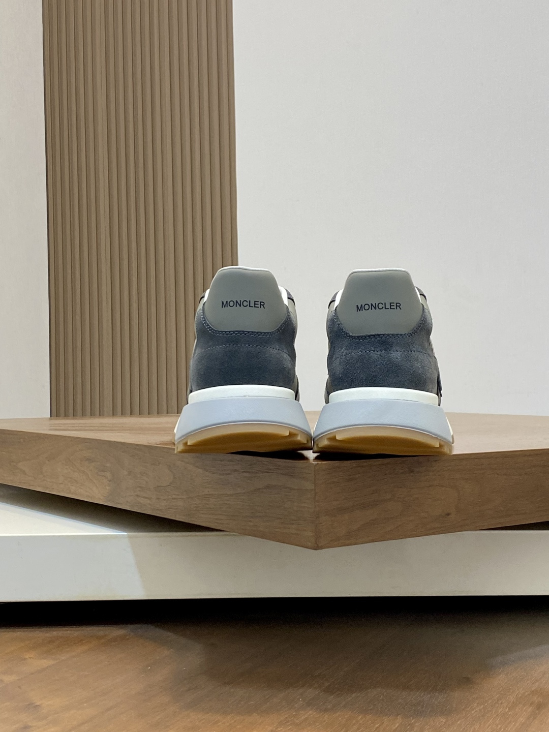 Moncler Style Men's Shoes Men's Shoes Men's Shoes detail image 8 from source 783111