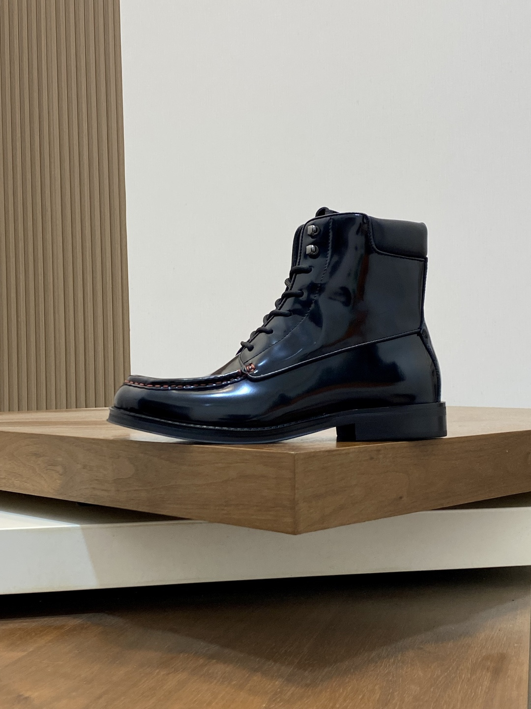 Ferragamo Style Leather Men's Shoes Lookbook Reference image 2