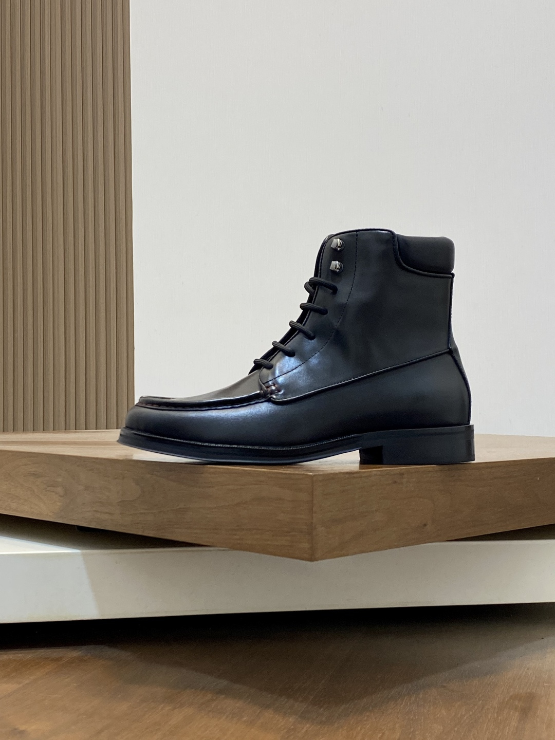 Ferragamo Style Leather Men's Shoes Lookbook Reference image 2
