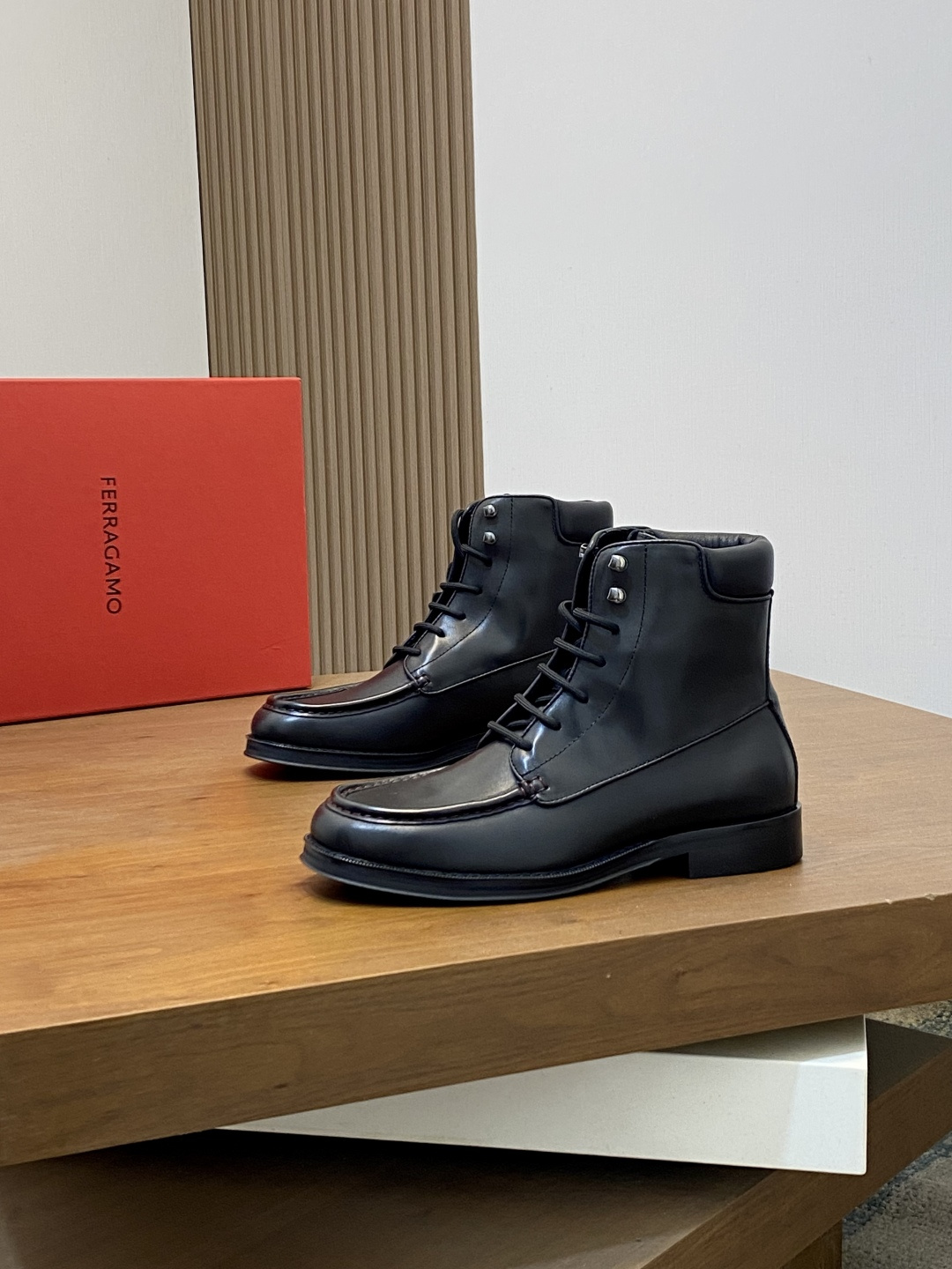 Ferragamo Style Leather Men's Shoes Men's Shoes Men's Shoes detail image 3 from source 783301
