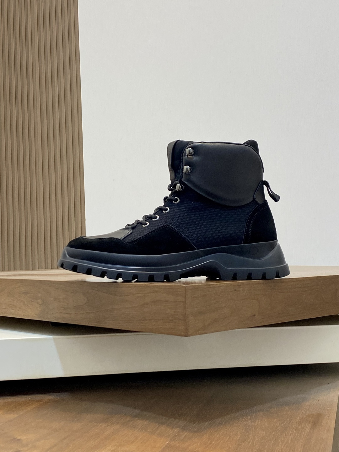 Ferragamo Style Leather Men's Shoes Lookbook Reference image 2